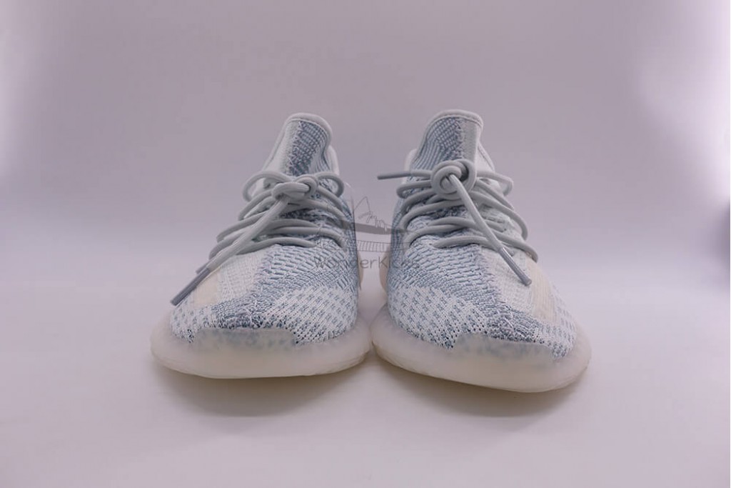 yeezy boost 350 v2 cloud white (non reflective)