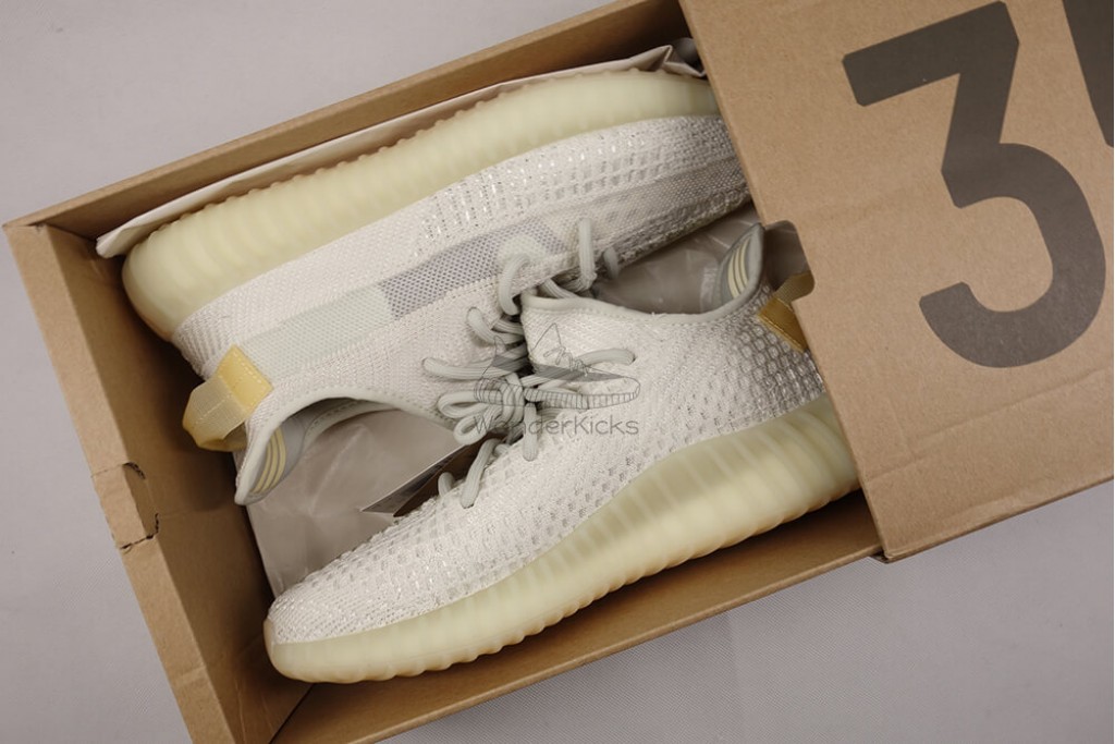 yeezy boost 350 v2 light