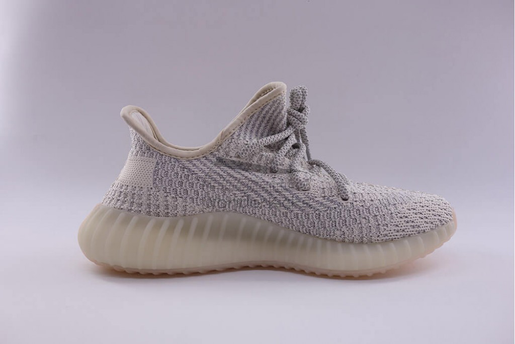 yeezy boost 350 v2 lundmark reflective