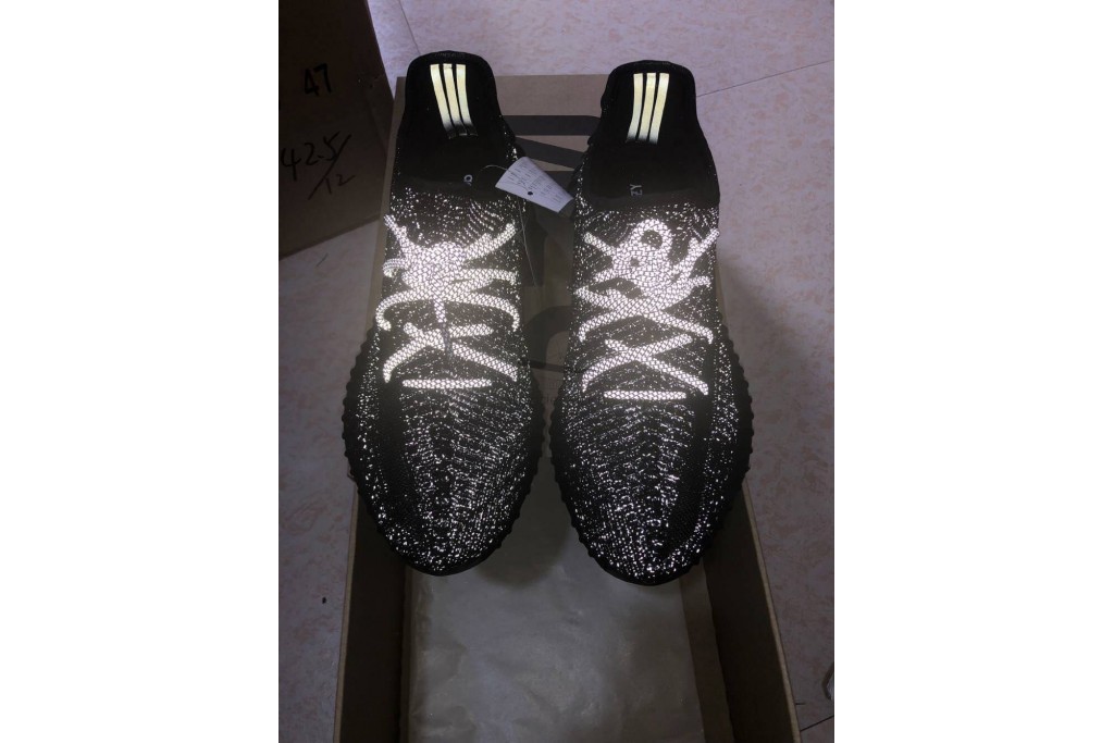 yeezy boost 350 v2 black static reflective