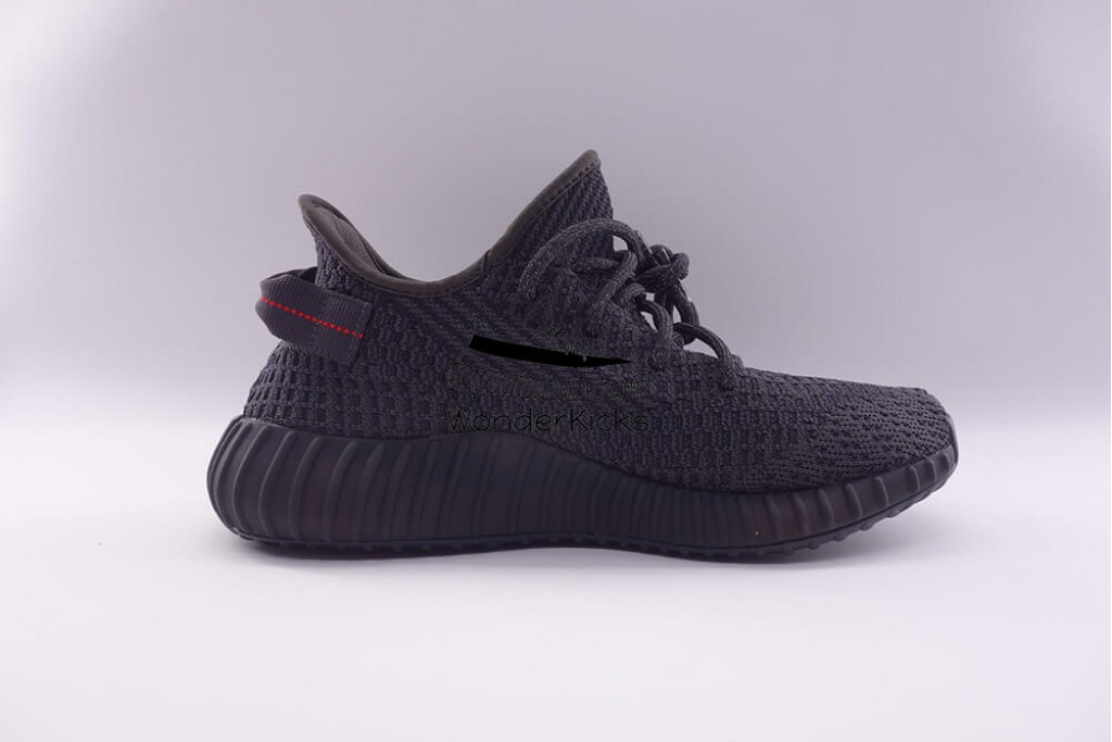 yeezy boost 350 v2 black (non-reflective)