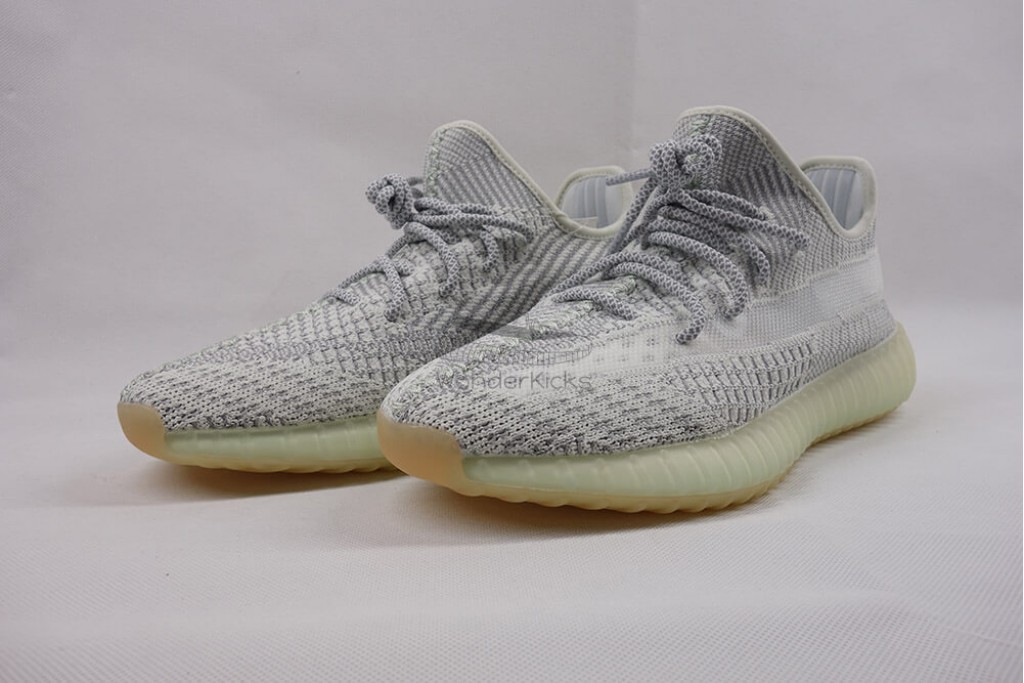 yeezy boost 350 v2 yeshaya (non reflective)