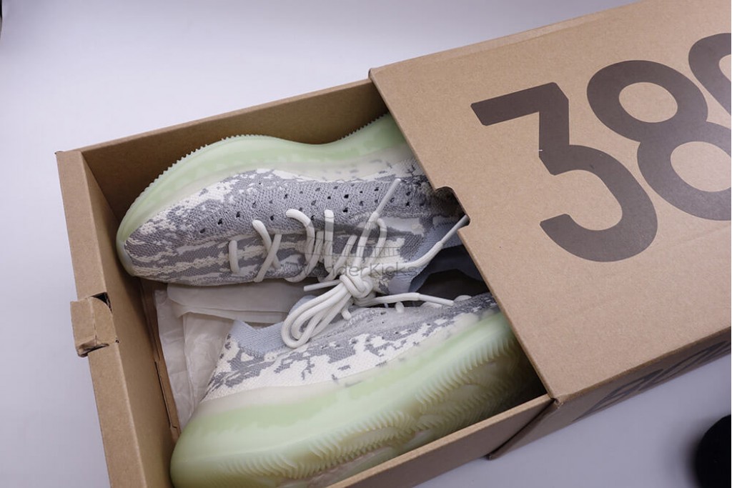 yeezy boost 380 alien