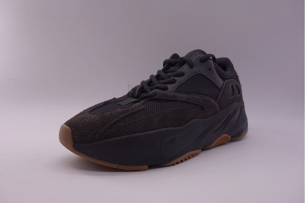 yeezy boost 700 utility black