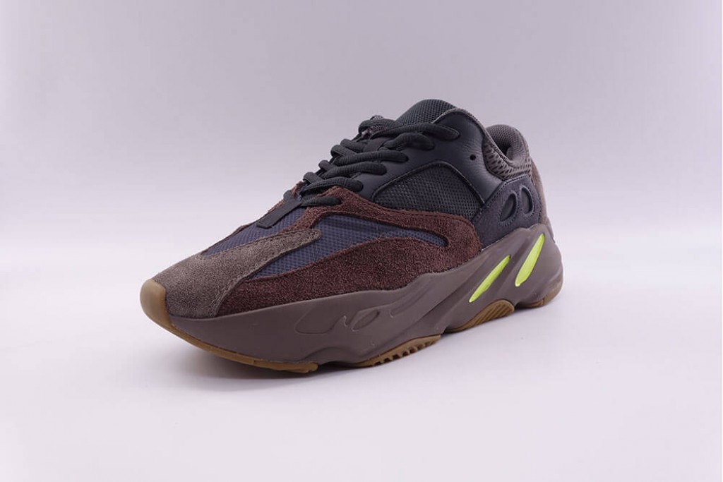 yeezy boost 700 mauve