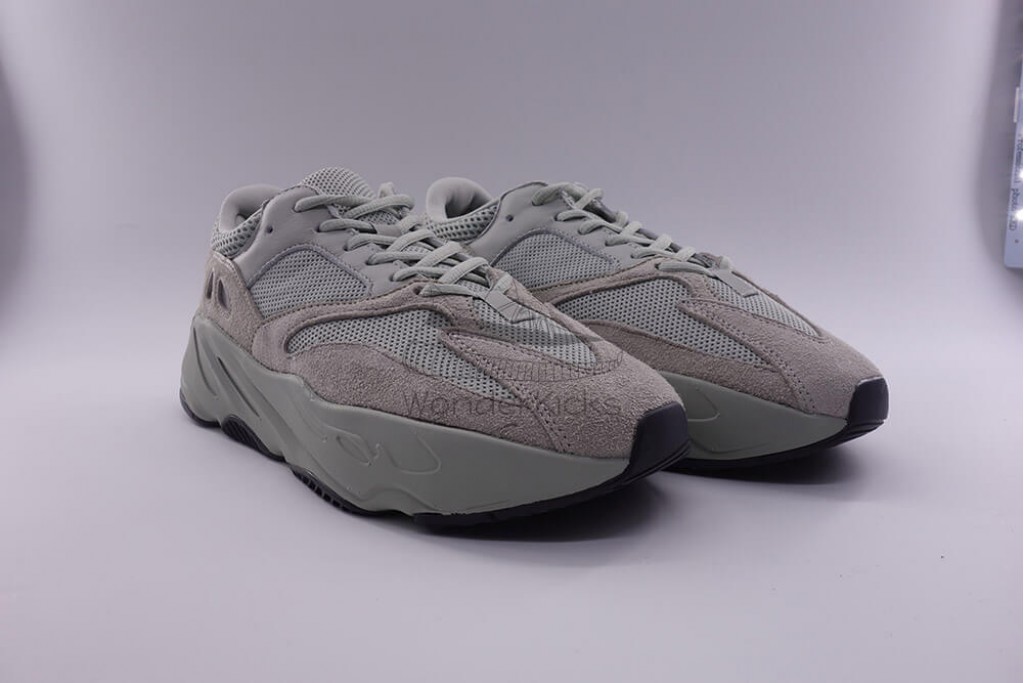 yeezy boost 700 salt