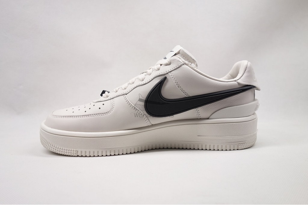 air force 1 low sp ambush phantom