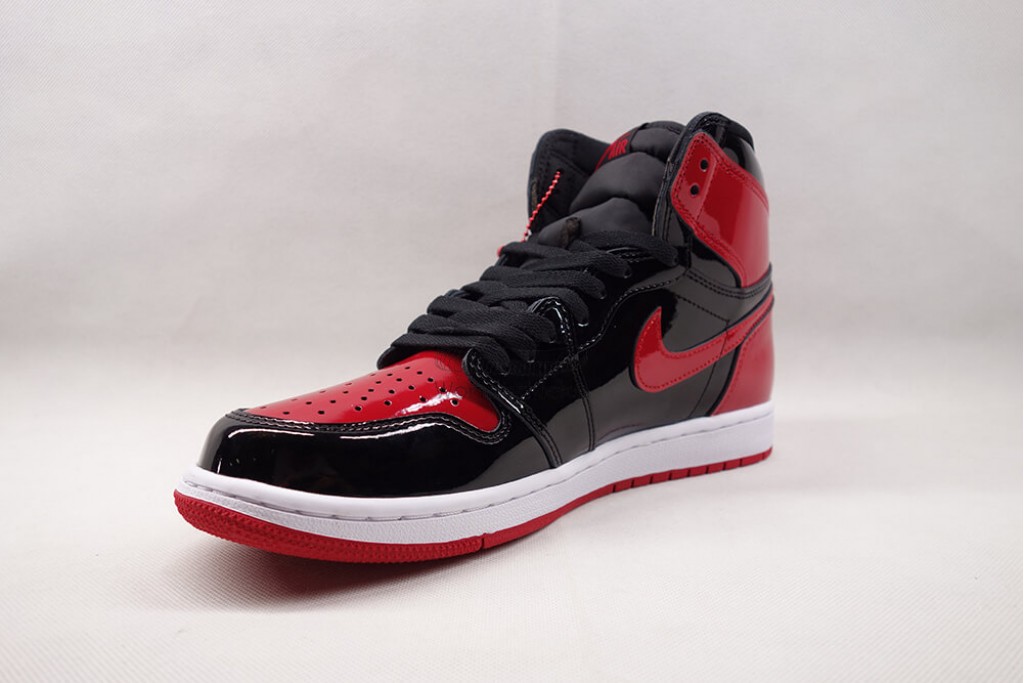 air jordan 1 retro high og patent bred