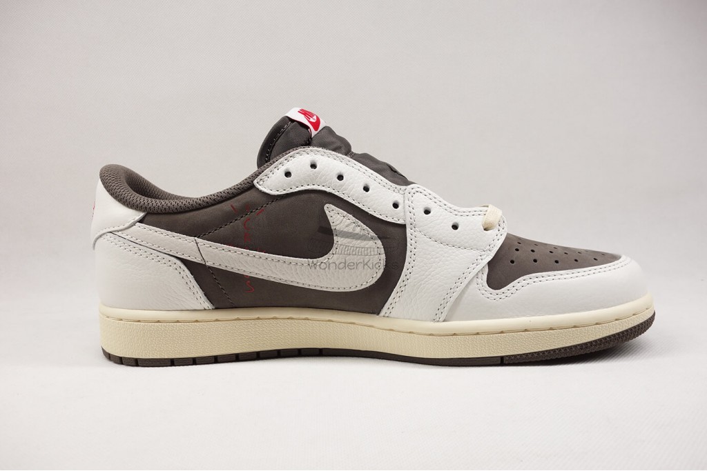 air jordan 1 retro low travis scott reverse mocha