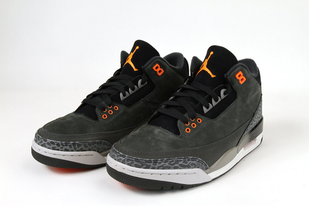 air jordan 3 retro fear pack (2023)