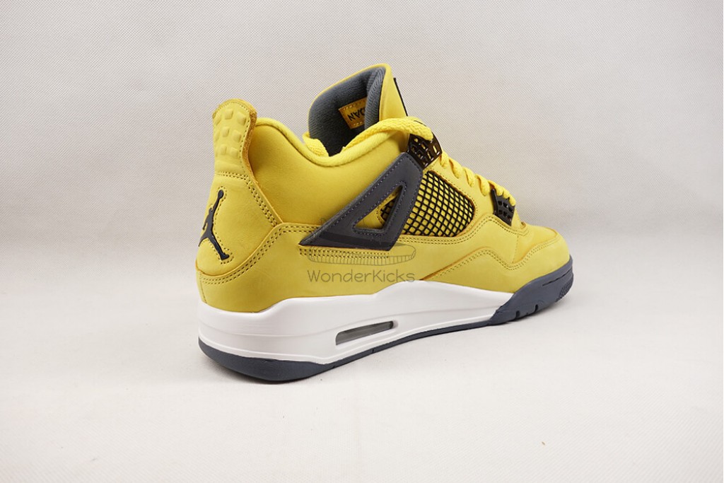 air jordan 4 retro lightning (2021)