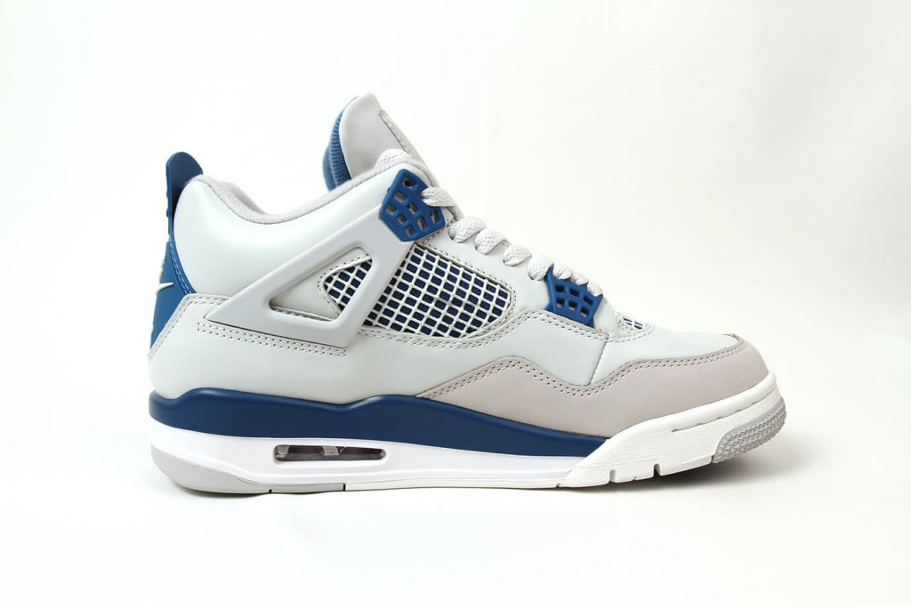 air jordan 4 retro military blue (2024)