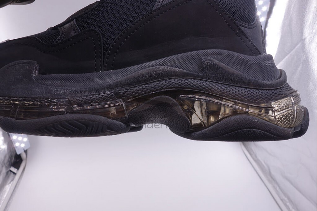 bc triple s clear sole trainer black