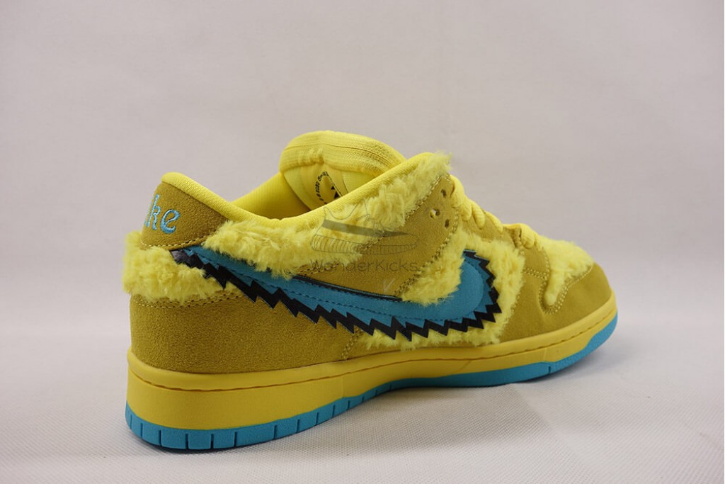 sb dunk low grateful dead bears opti yellow