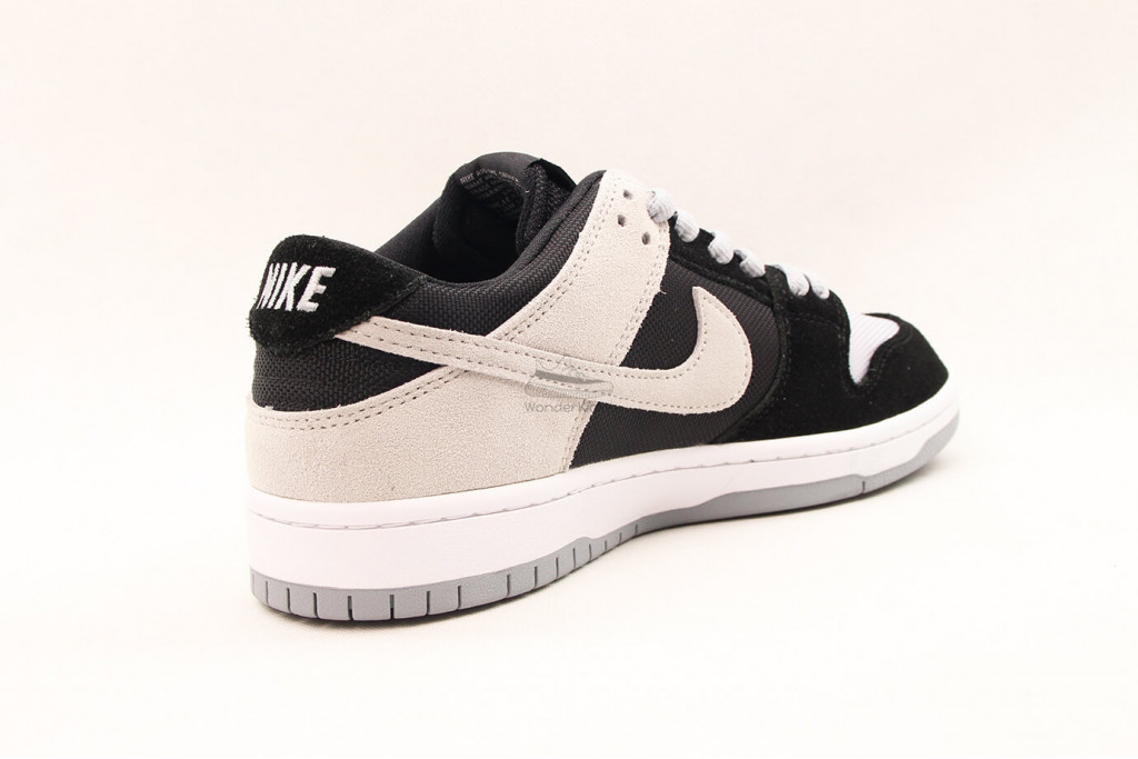 sb dunk low black wolf grey white