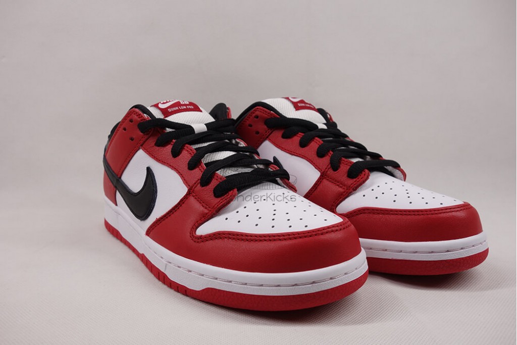 sb dunk low j-pack chicago