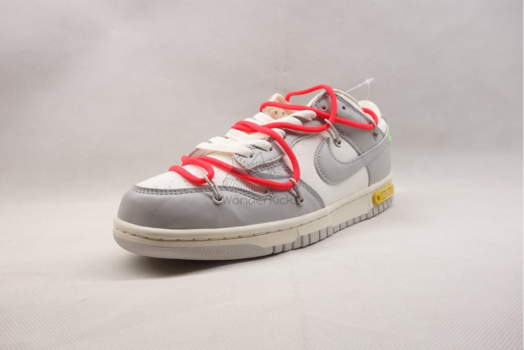 dunk low off white lot 6