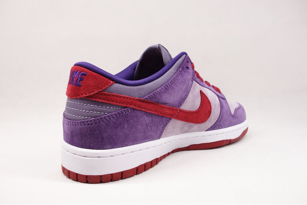 dunk low plum