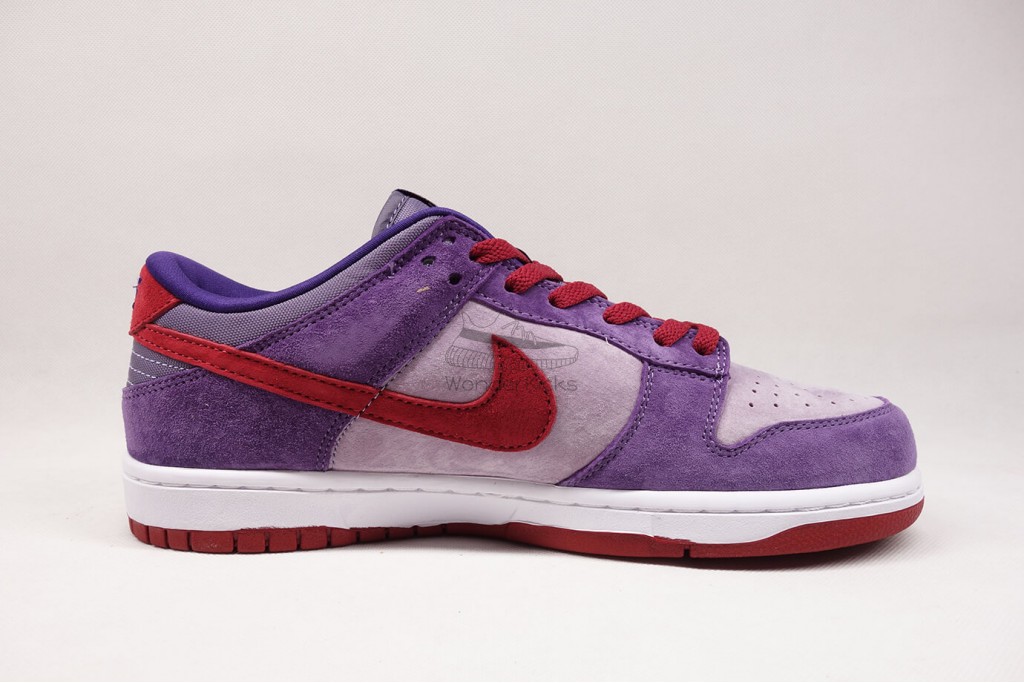 dunk low plum