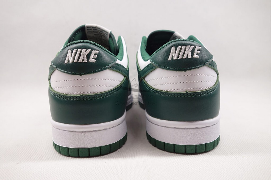 dunk low michigan state